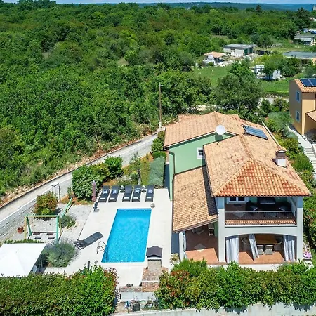 Branca 6+2 * 卡尼卡