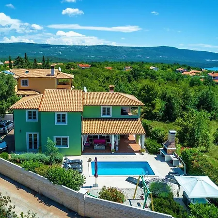 Villa Branca 6+2