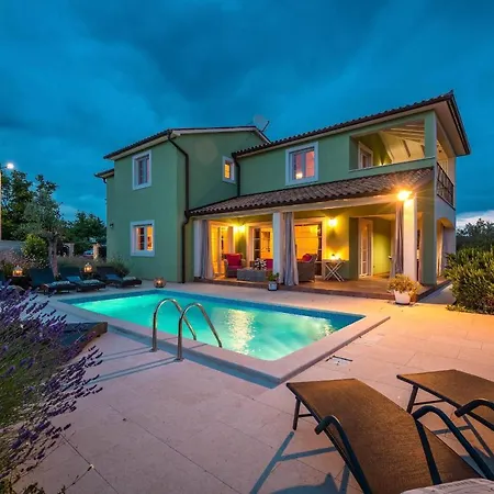 Villa Branca 6+2 Krnica